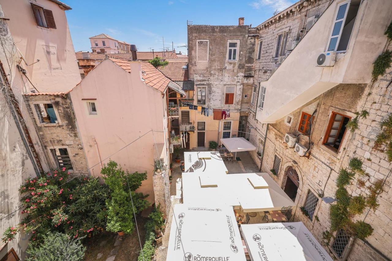 Two Bedroom Apartment In City Center Igor Zadar Exterior photo